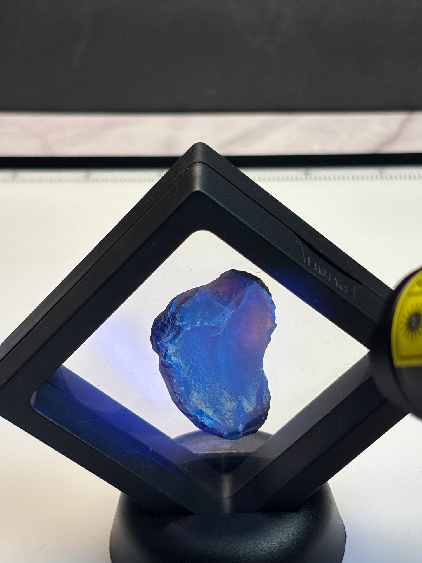 Amber Specimen! Blue Under UV! 2.5” Display