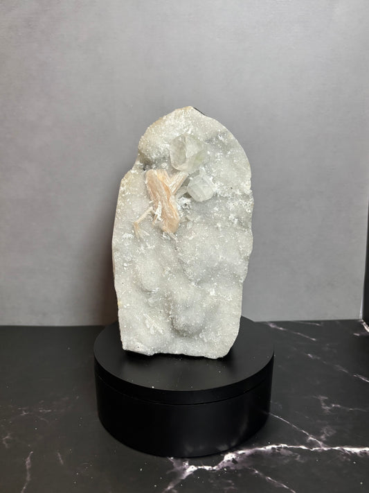 Stilbite on Apophyllite Free Standing Specimen!
