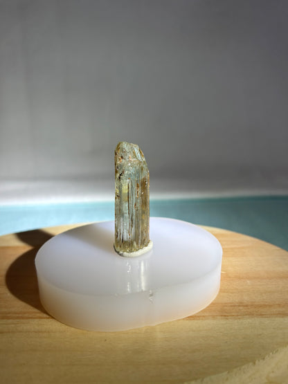 Aquamarine Crystal, Tanzania, 9.2 grams/ 46.49 cts